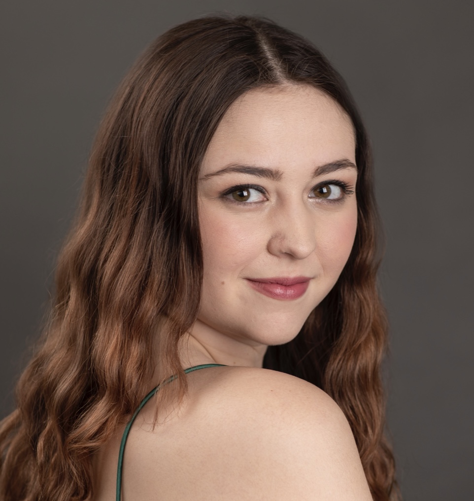 Eliza McCoy – Treasure Trunk Theatre
